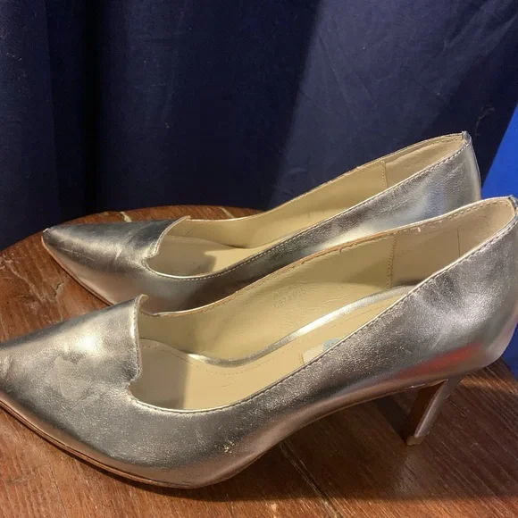 Boden Metallic Silver Pointed-Toe Pumps - Picture 3 of 7